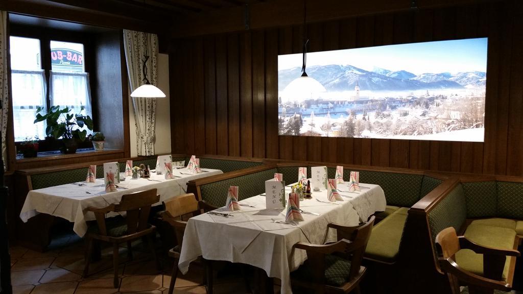 Gasthof - Restaurant Loecker Радштадт Экстерьер фото